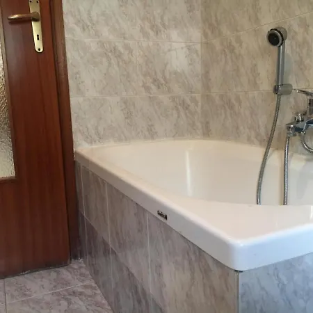 Casa Due Ciance Апартаменты Диано-д'Альба